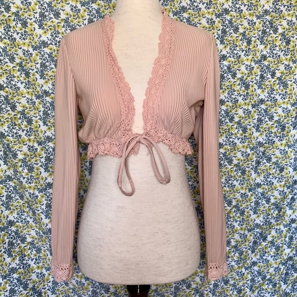 Vintage Tops - SOLD⚡️Vintage Accordion Pleated Cardigan⚡️